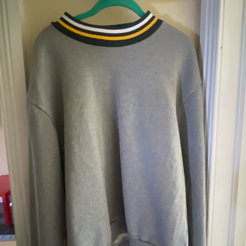 Green collar American Apparel crew neck.